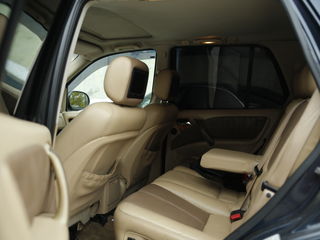 Mercedes ML Class foto 6