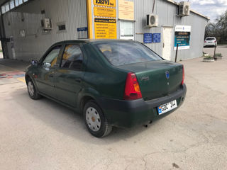 Dacia Logan foto 3