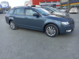 Skoda Octavia foto 4