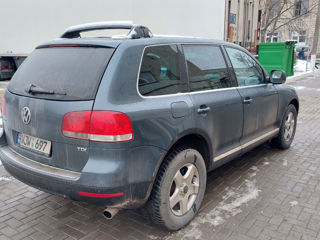 Volkswagen Touareg foto 5