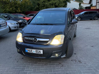 Opel Meriva foto 1