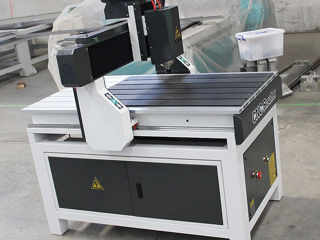 Гравировально-фрезерный станок 6090m1 mașină de gravat și frezat фрезер cnc machine router foto 5