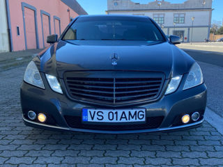 Mercedes E-Class foto 2