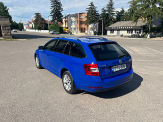 Skoda Octavia foto 3