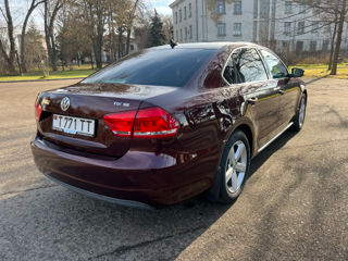 Volkswagen Passat foto 3