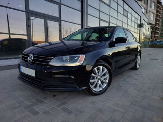 Volkswagen Jetta foto 4