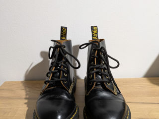 Dr Martens model marimea 38 foto 3