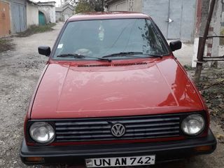 Volkswagen Golf foto 1