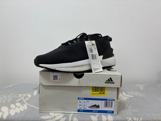 Adidas Avryn Black 44 2/3 (10,5 US) foto 2