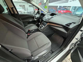 Ford C-Max foto 11