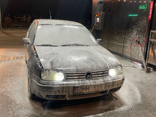 Volkswagen Golf foto 4