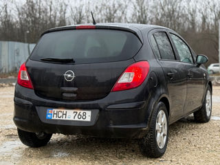 Opel Corsa foto 6