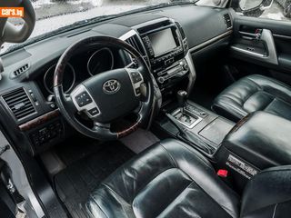 Toyota Land Cruiser foto 6
