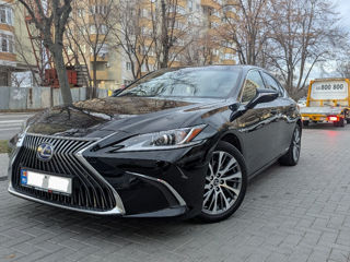 Lexus ES Series