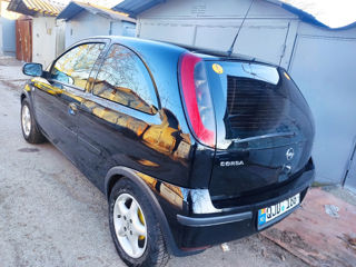 Opel Corsa foto 3