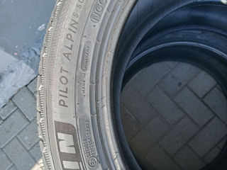 305/40 R21 + 285/45 R21 Michelin Pilot Alpin 5 NC0 - Porsche Cayenne 2024 foto 5