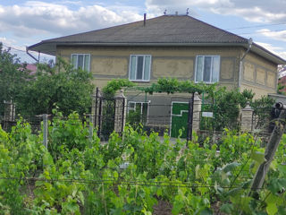 Se vinde casa cu două nivele în or.Rîşcani. foto 3