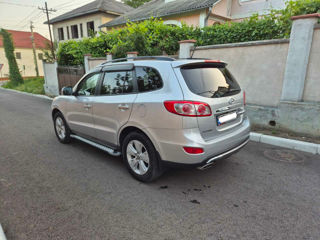 Hyundai Santa FE foto 2