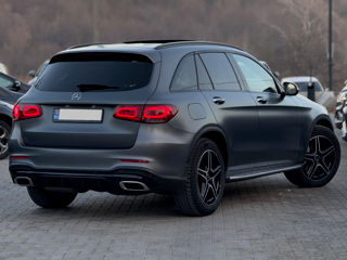 Mercedes GLC foto 2