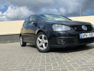 Volkswagen Golf foto 2