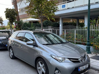 Toyota Auris foto 2