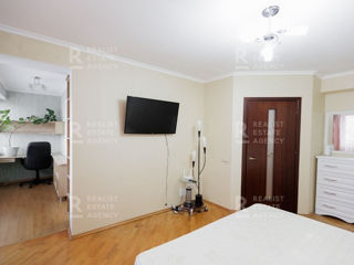 Apartament cu 3 camere, 104 m², Râșcani, Chișinău foto 7