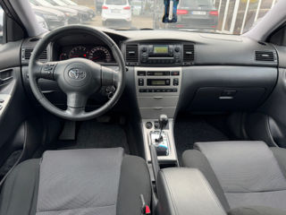 Toyota Corolla foto 8