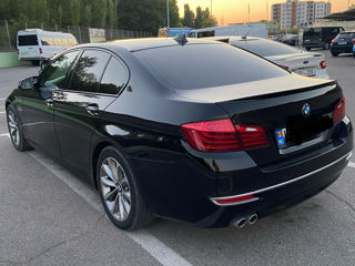 BMW 5 Series foto 4