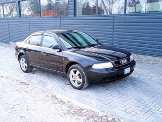 Audi A4 foto 6