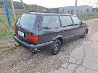 Volkswagen Passat foto 3