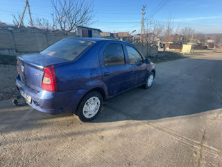 Dacia Logan foto 4