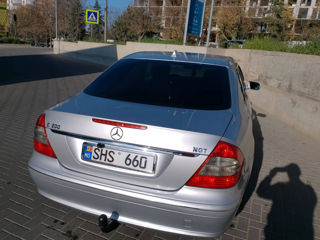 Mercedes E-Class foto 4