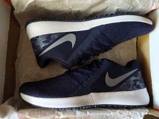 Nike Varsity Compete Trainer новые кроссовки оригинал . foto 3