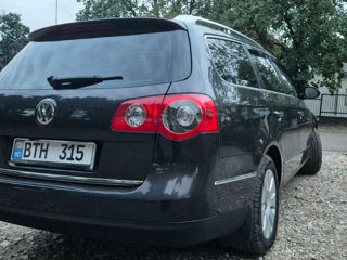 Volkswagen Passat foto 7