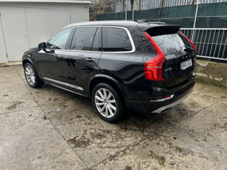 Volvo XC90 foto 3