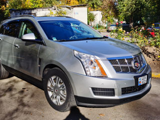 Cadillac SRX foto 2