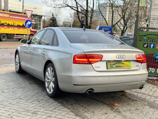 Audi A8 foto 6