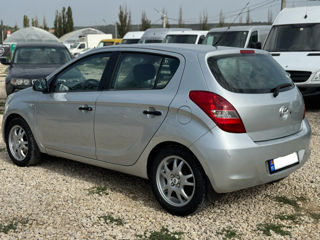 Hyundai i20 foto 3