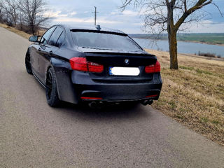 BMW 3 Series foto 5