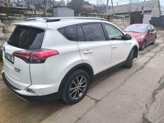 Toyota Rav 4 foto 3