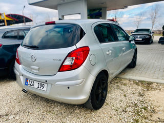 Opel Corsa foto 4