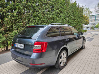 Skoda Octavia foto 4