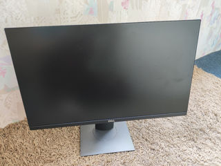 Urgent vând monitor Dell P2419H dau cadou hdd doar mai repede săl vând