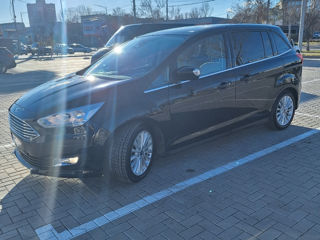 Ford Grand C-MAX foto 2