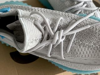 Adidas Yeezy Boost 350 V2 Grey/Shallow Blue Unisex foto 3