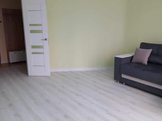 Apartament cu 2 camere, 75 m², Centru, Chișinău foto 4