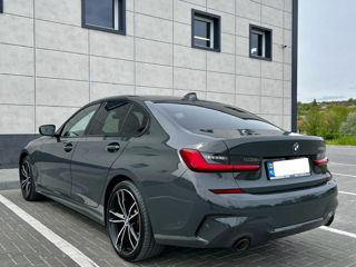 BMW 3 Series foto 2