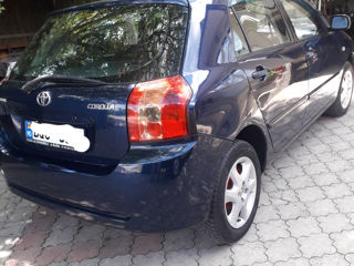 Toyota Corolla foto 8