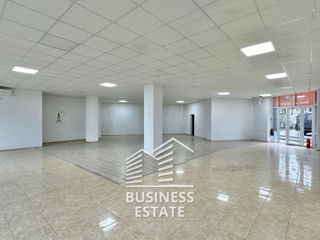 Chirie! 300 m2! Parter! Centru, bd. Dacia! Parking! Open Space! foto 2