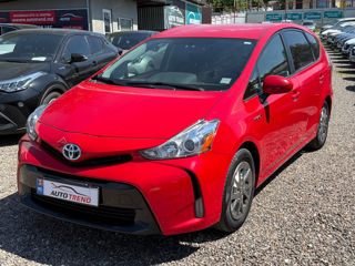 Toyota Prius v